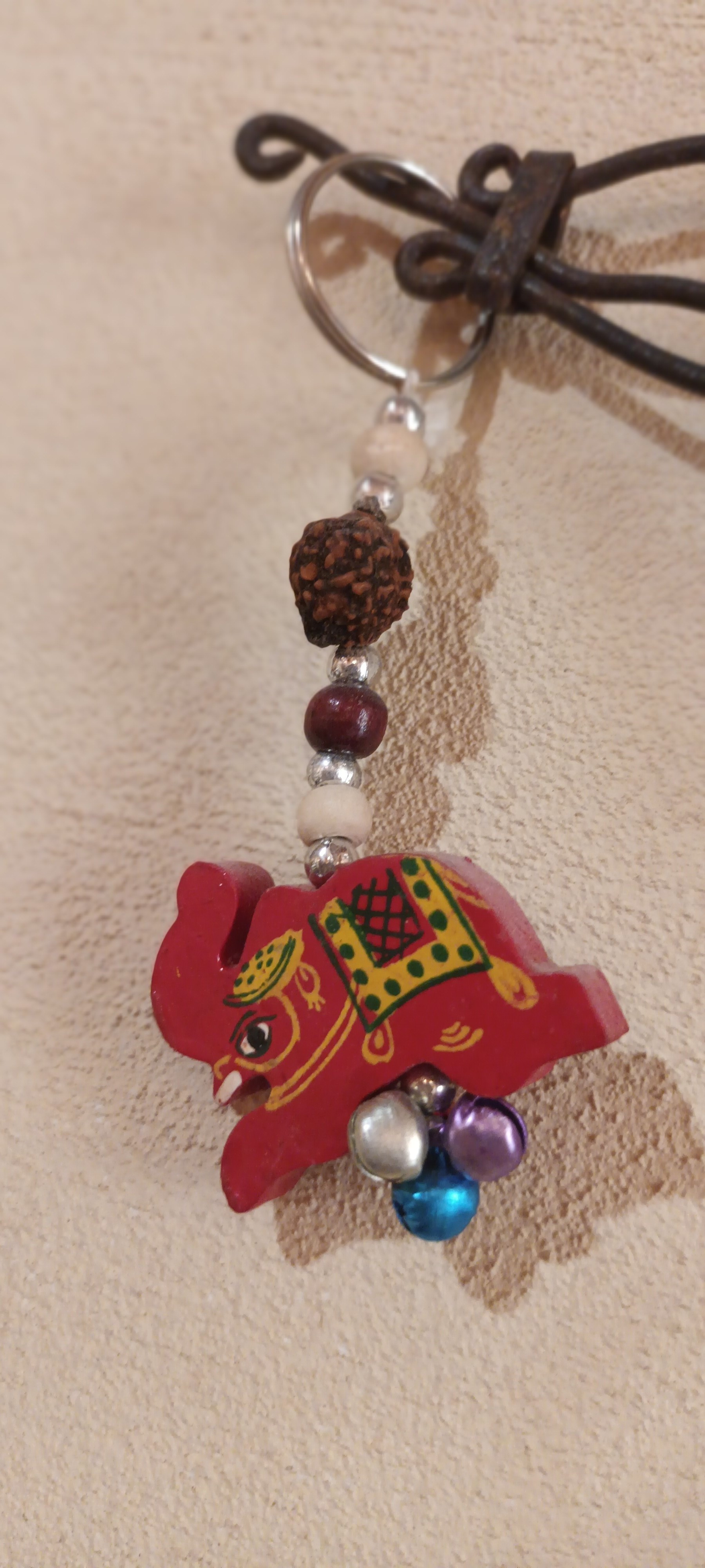 Porte clé Eléphant et perle de rudraksha 