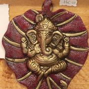 Ganesh sur feuuille rouge et doré