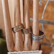 Bague en cuivre ou en métal blanc