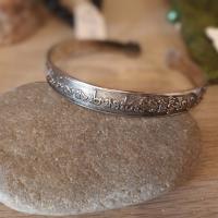 Bracelet Mantra compassion  Om Mani Padme Hum