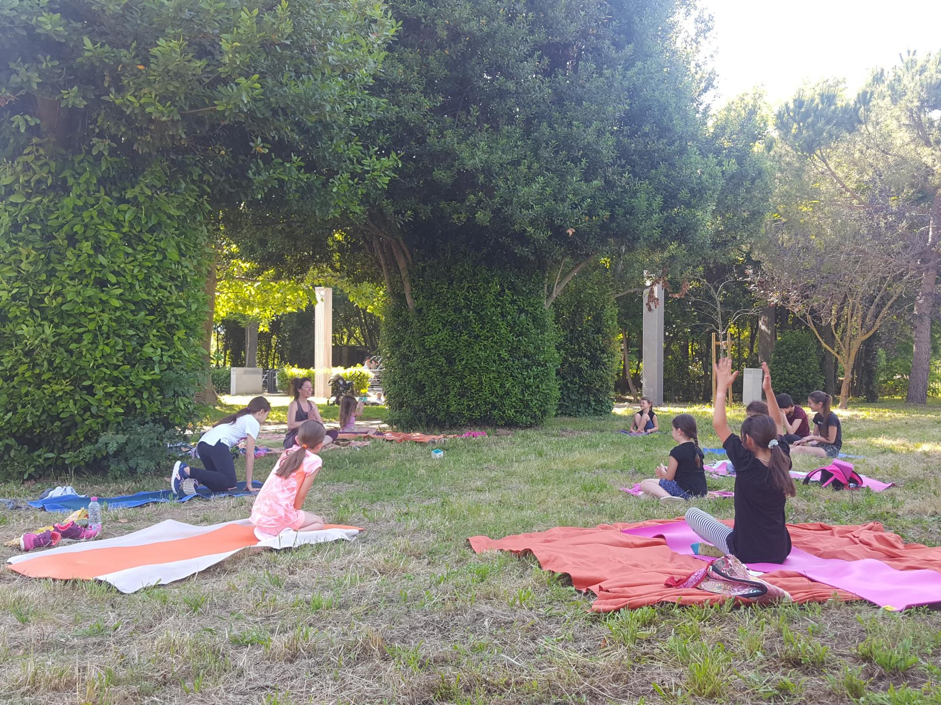 yoga et sophrologie enfant et pré adolescent - SERIGNAN